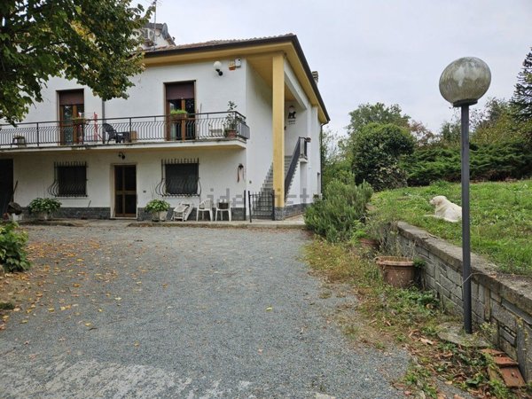 casa indipendente in vendita ad Acqui Terme