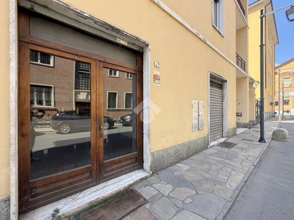 negozio in vendita ad Acqui Terme