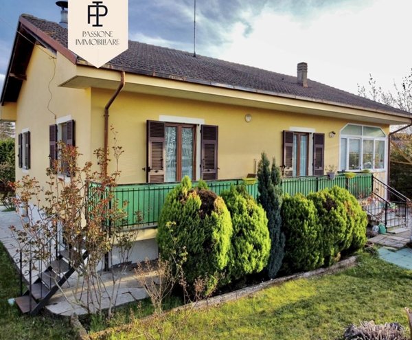 casa indipendente in vendita ad Acqui Terme