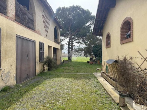 casa indipendente in vendita ad Acqui Terme