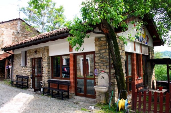 casa indipendente in vendita ad Acqui Terme