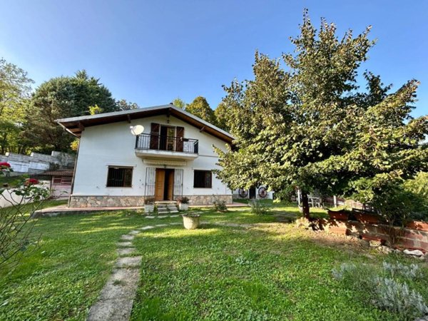casa indipendente in vendita ad Acqui Terme