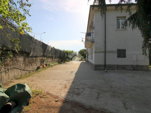 casa indipendente in vendita ad Acqui Terme