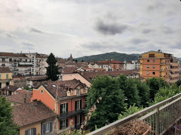 appartamento in vendita ad Acqui Terme