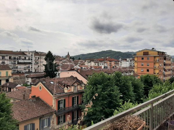 appartamento in vendita ad Acqui Terme
