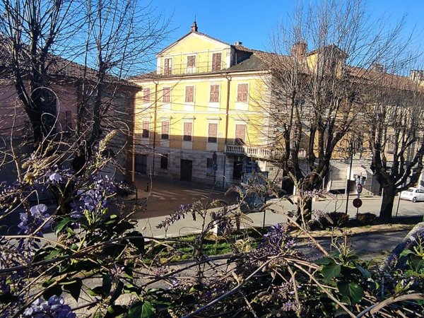 casa indipendente in vendita ad Acqui Terme