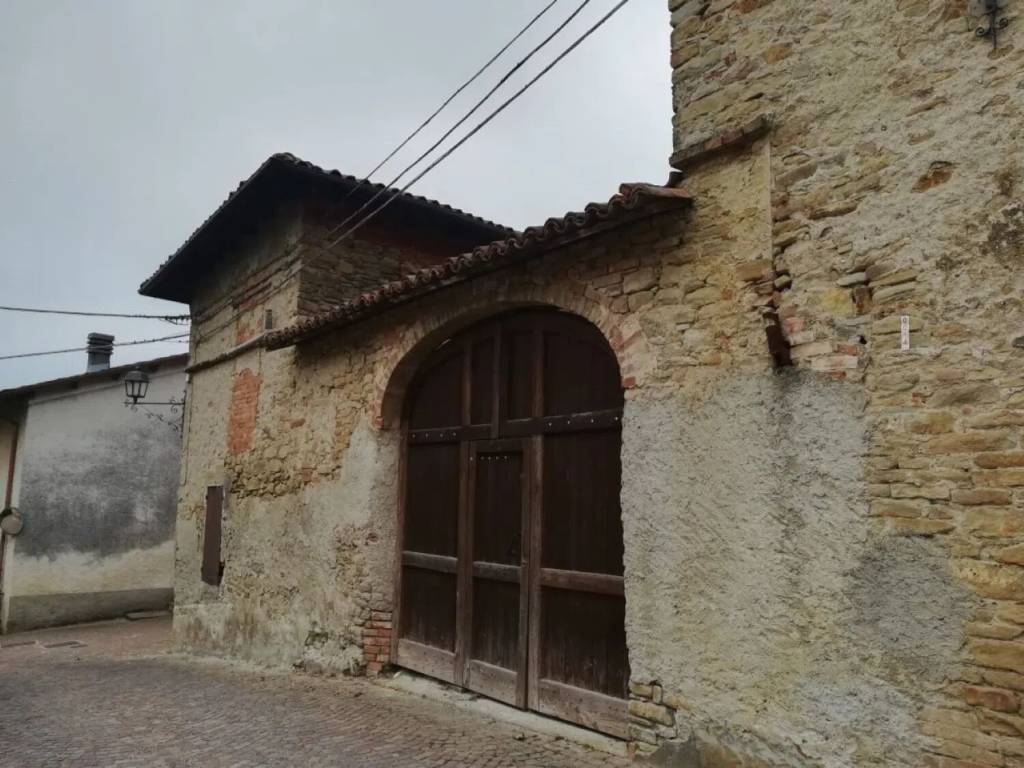 casa indipendente in vendita ad Acqui Terme