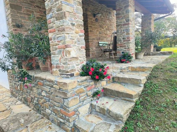 casa indipendente in vendita ad Acqui Terme