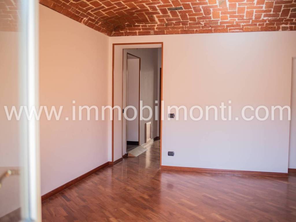 appartamento in vendita ad Acqui Terme