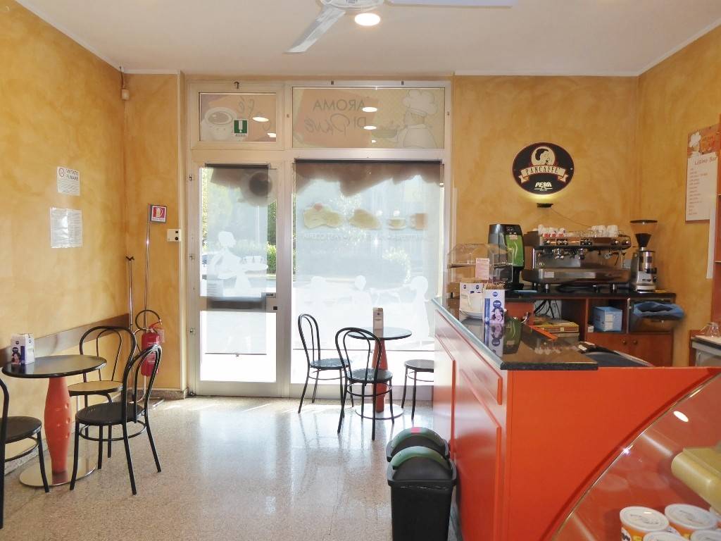 negozio in vendita ad Acqui Terme