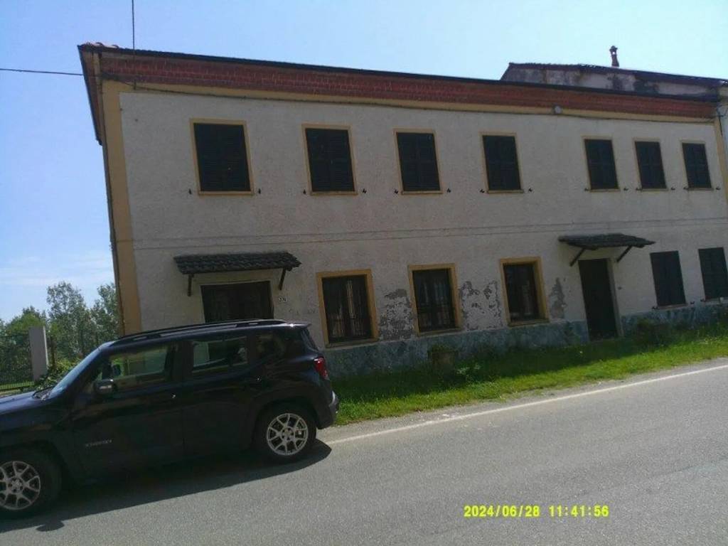 casa indipendente in vendita ad Acqui Terme in zona Moirano