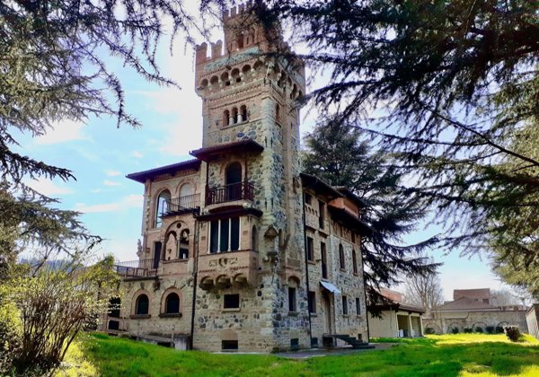 casa indipendente in vendita ad Acqui Terme