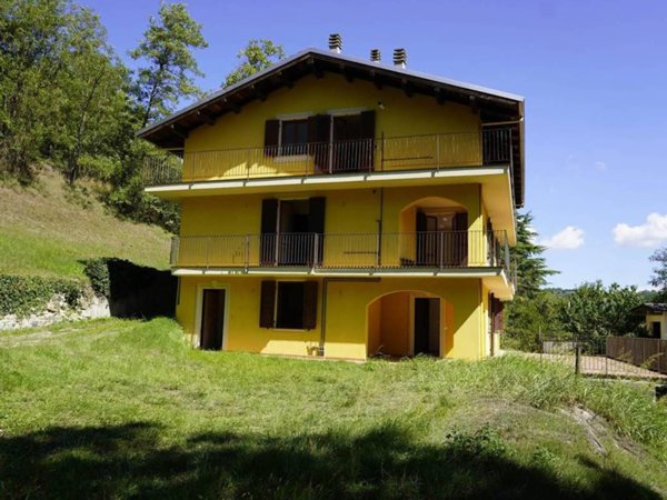 casa indipendente in vendita ad Acqui Terme