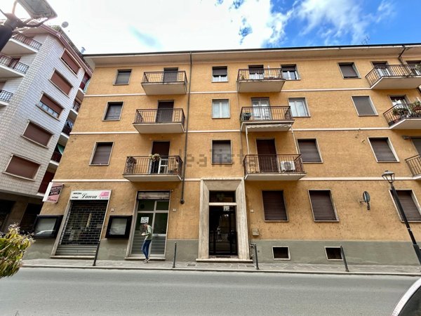 ufficio in vendita ad Acqui Terme