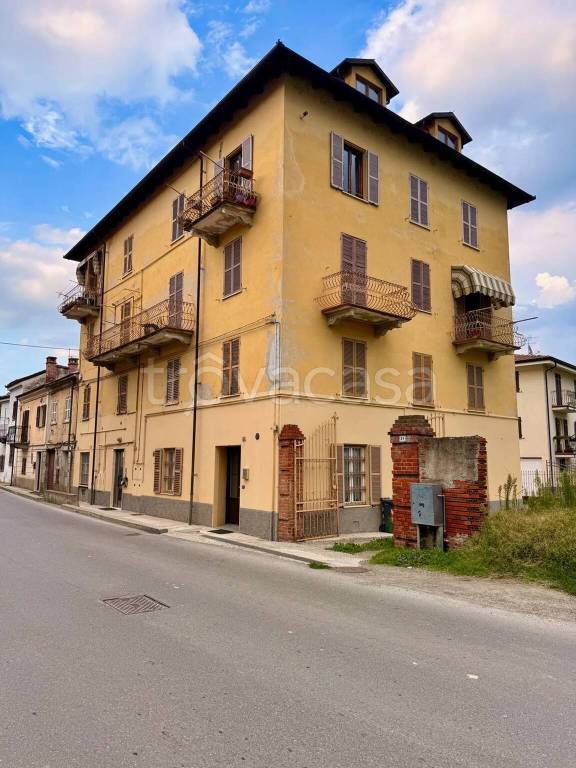 appartamento in vendita ad Acqui Terme