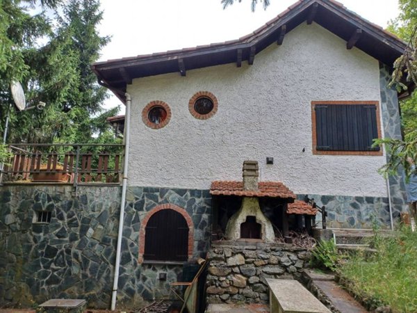 casa indipendente in vendita ad Acqui Terme