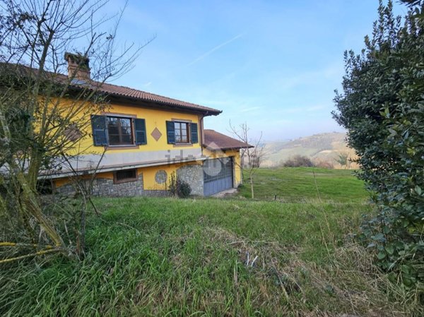 casa indipendente in vendita ad Acqui Terme