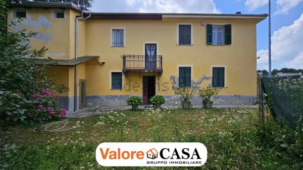 casa indipendente in vendita ad Acqui Terme