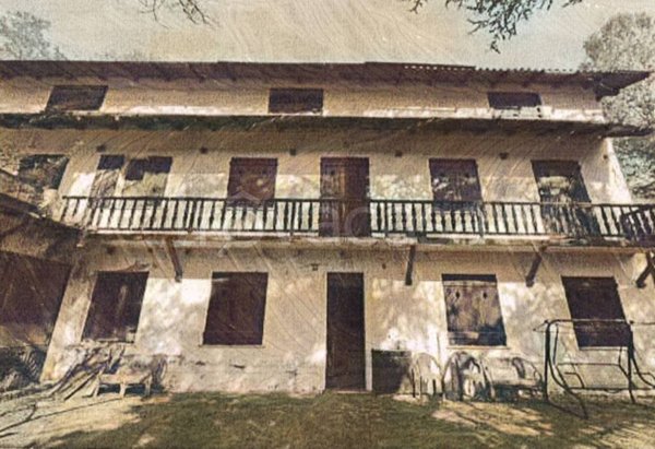 casa indipendente in vendita ad Acqui Terme