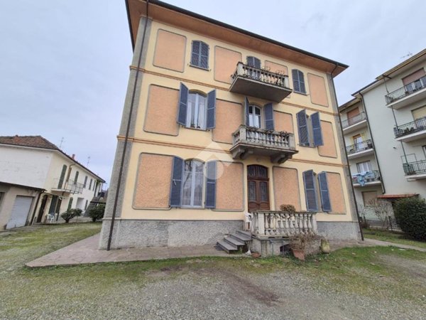 casa indipendente in vendita ad Acqui Terme