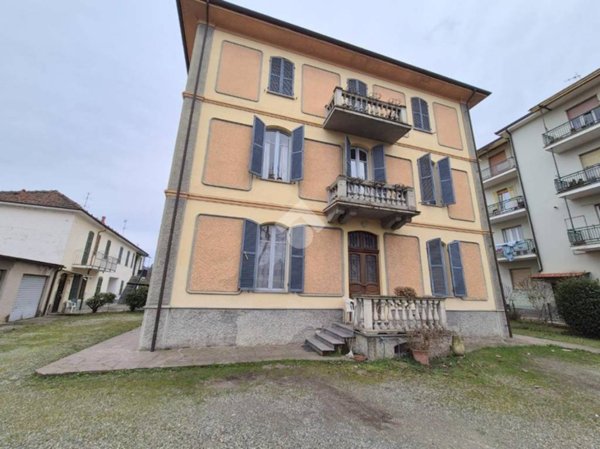 casa indipendente in vendita ad Acqui Terme