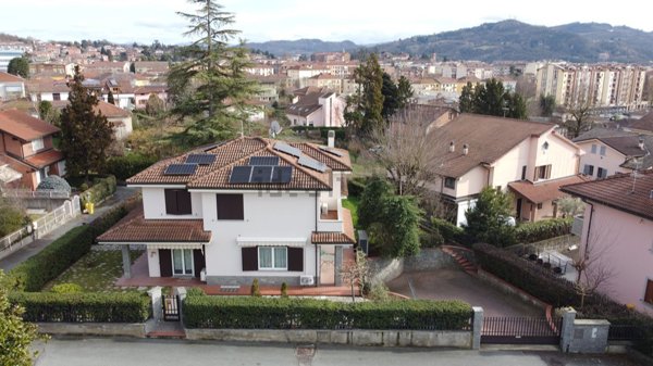 casa indipendente in vendita ad Acqui Terme