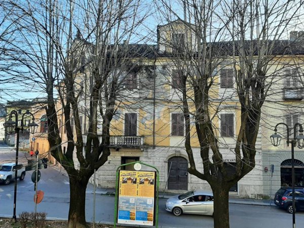 negozio in vendita ad Acqui Terme