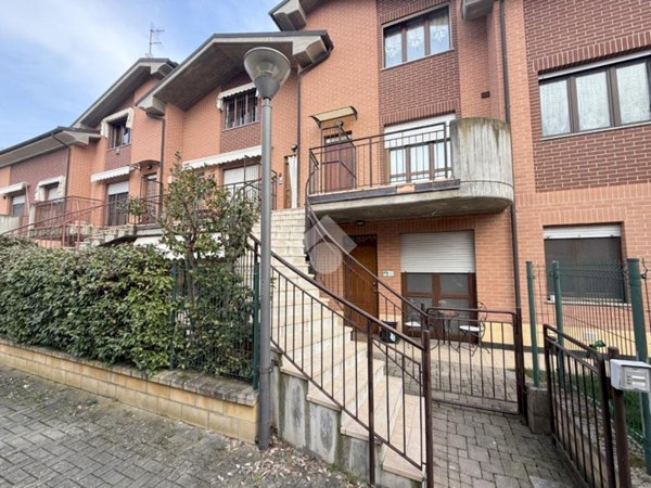 casa indipendente in vendita ad Acqui Terme