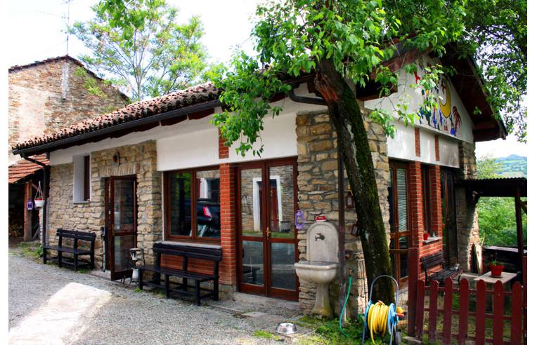 casa indipendente in vendita ad Acqui Terme