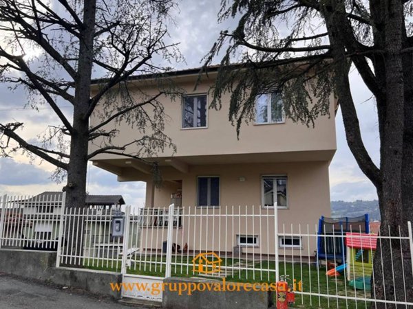 casa indipendente in vendita ad Acqui Terme