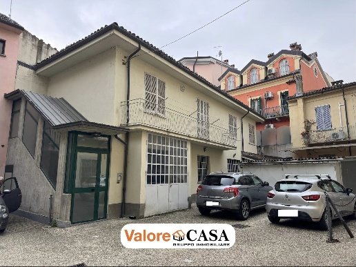 appartamento in vendita ad Acqui Terme