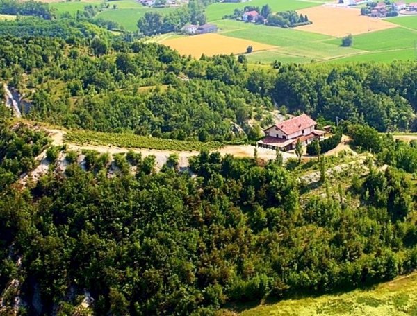 casa indipendente in vendita ad Acqui Terme