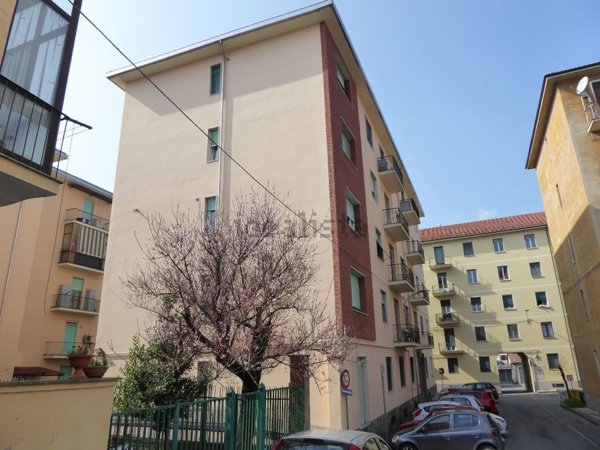 appartamento in vendita ad Acqui Terme