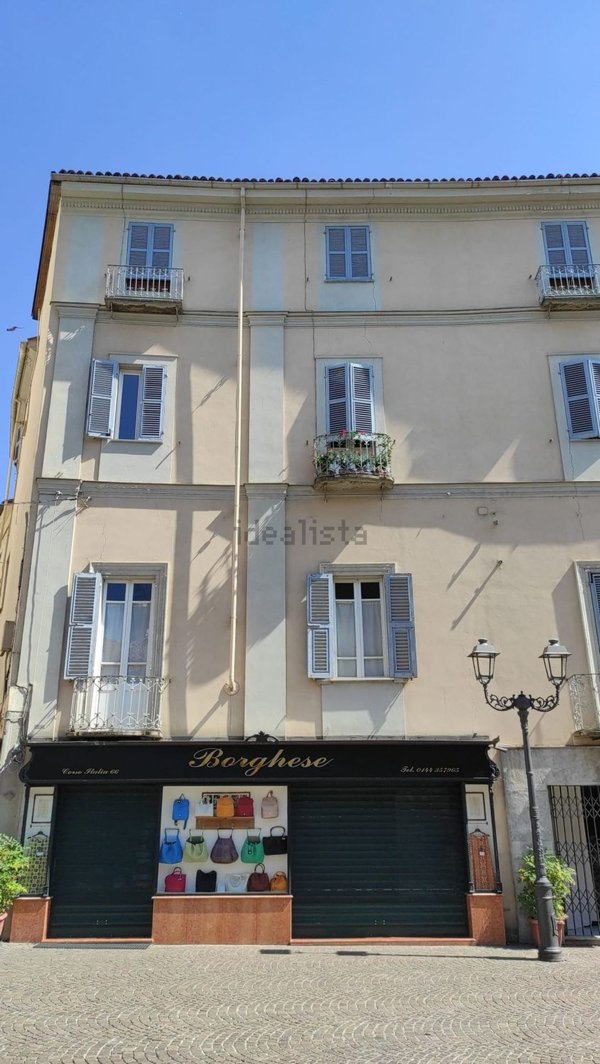 appartamento in vendita ad Acqui Terme