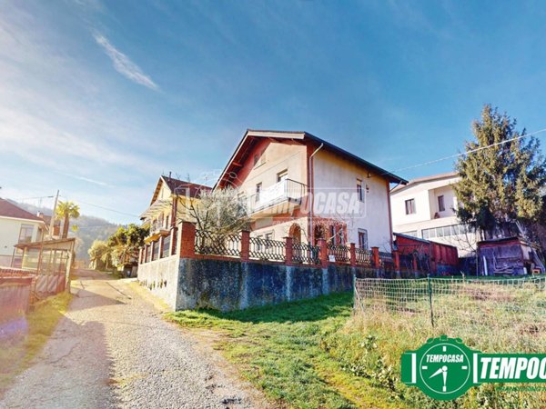 casa indipendente in vendita ad Acqui Terme