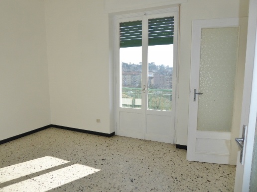 appartamento in vendita ad Acqui Terme in zona Moirano