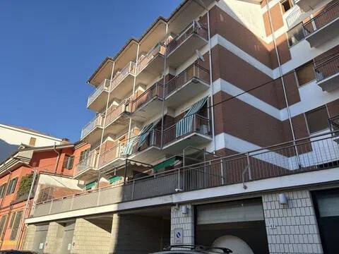 appartamento in vendita ad Acqui Terme