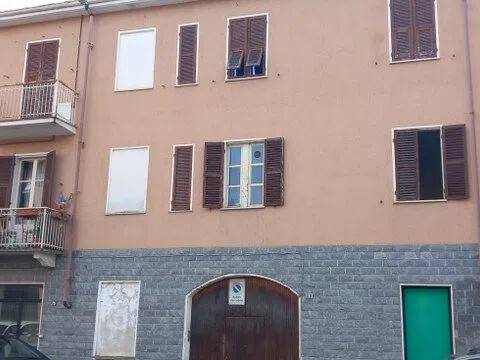 appartamento in vendita ad Acqui Terme