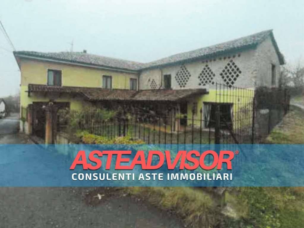 casa indipendente in vendita ad Acqui Terme in zona Moirano