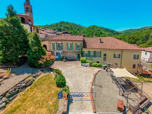casa indipendente in vendita ad Acqui Terme