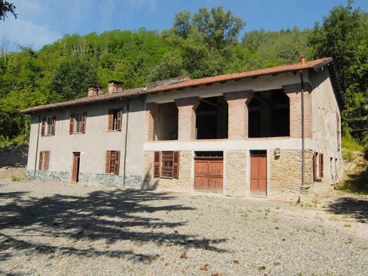 casale in vendita ad Acqui Terme