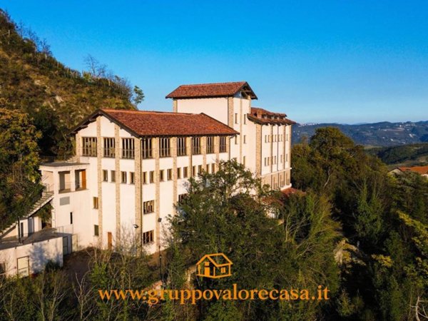 negozio in vendita ad Acqui Terme