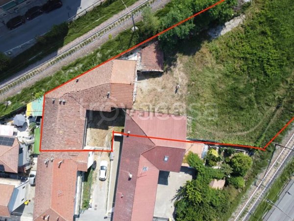 casa indipendente in vendita ad Acqui Terme