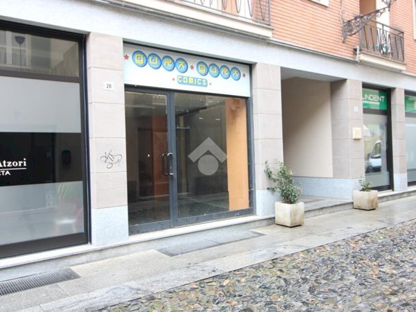 negozio in vendita ad Acqui Terme