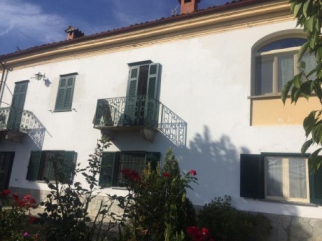casa indipendente in vendita ad Acqui Terme