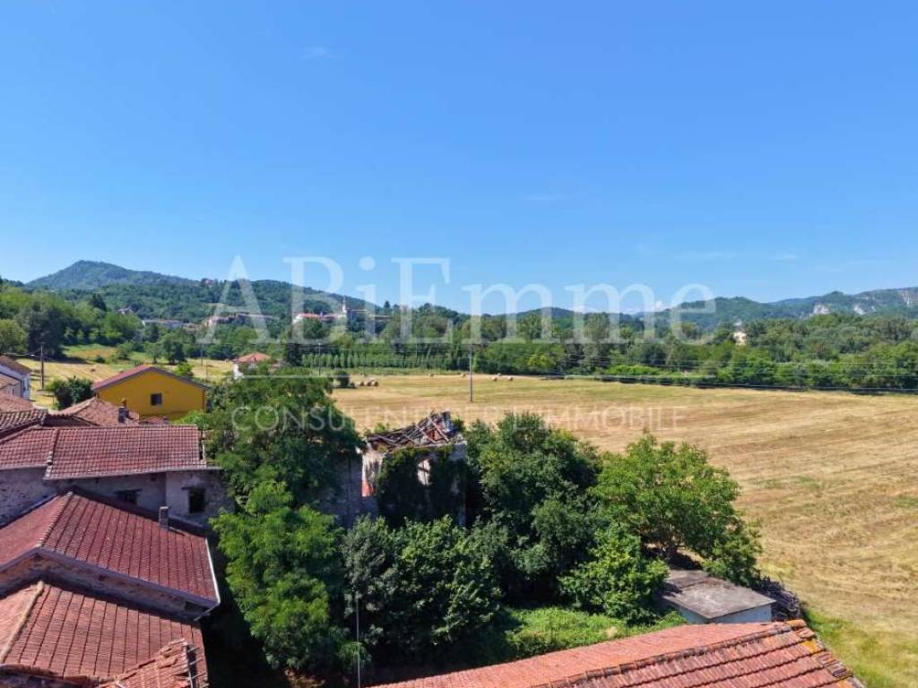 casa indipendente in vendita ad Acqui Terme