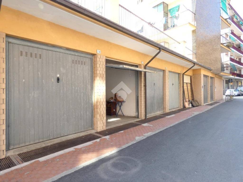 locale di sgombero in vendita ad Acqui Terme