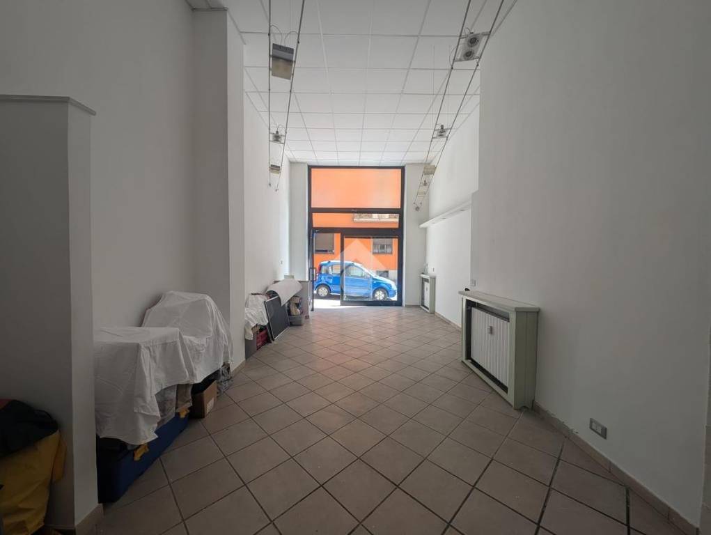 negozio in vendita ad Acqui Terme