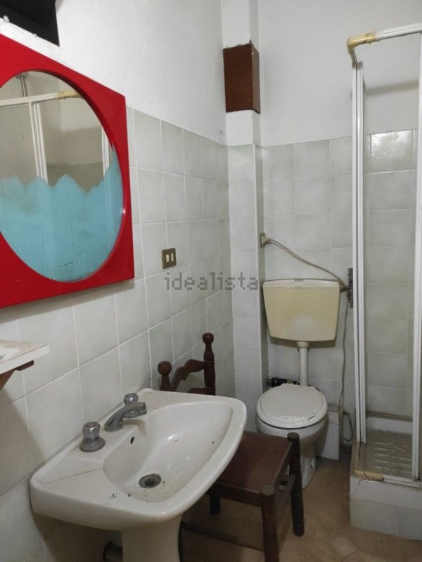 locale di sgombero in vendita ad Acqui Terme