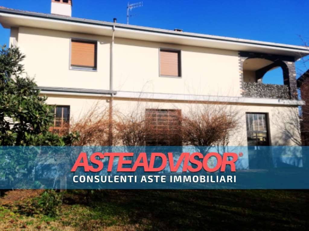 casa indipendente in vendita ad Acqui Terme